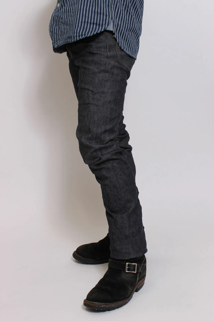 Eight-G Lot,201-WA Narrow Fit Stretch Jeans