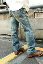 Load image into Gallery viewer, Eight-G Lot,605-RD Vintage Style 15oz Loose Fit Jeans(Weathered)
