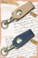 Load image into Gallery viewer, Eight-G Lot,8KH-03 Leather Key Ring
